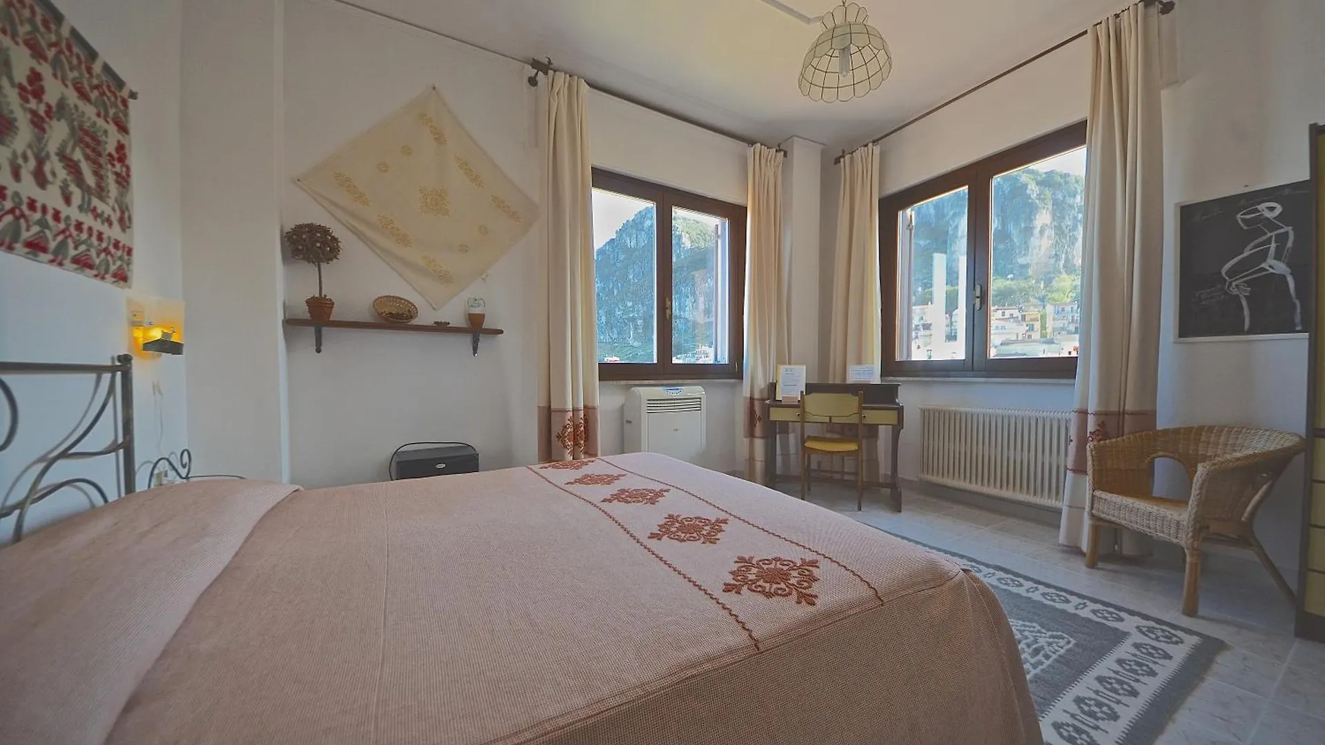 Su Marmuri Ulassai Hotel