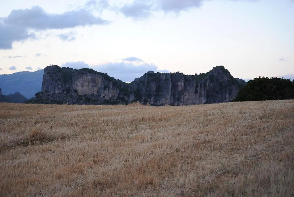 Su Marmuri Ulassai 3*,  Italie